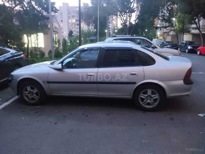 Opel Vectra 1996, 300,000 km - 2.0 l - Bakı