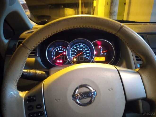 Nissan Tiida 2010, 300,616 km - 1.6 l - Bakı