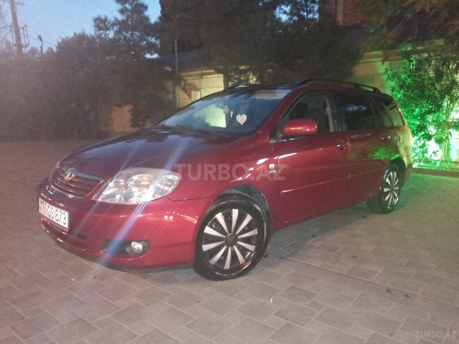 Toyota Corolla 2005, 218,700 km - 1.4 l - Bakı