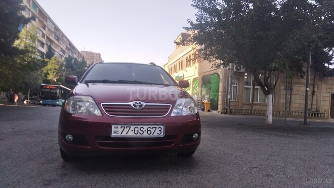 Toyota Corolla 2005, 218,700 km - 1.4 l - Bakı