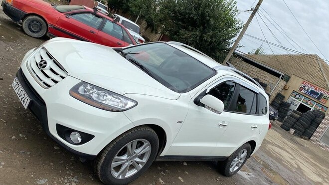 Hyundai Santa Fe 2010, 170,000 km - 2.0 l - Biləsuvar