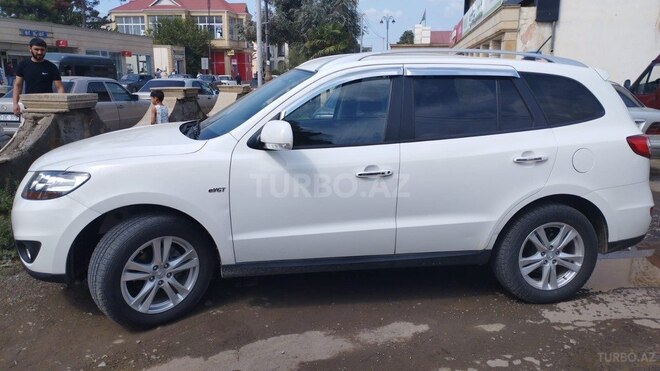 Hyundai Santa Fe 2010, 170,000 km - 2.0 l - Biləsuvar