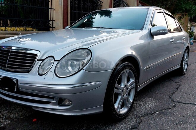 Mercedes E 220 2004, 491,000 km - 2.2 l - Bakı