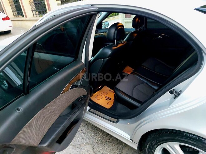 Mercedes E 220 2004, 491,000 km - 2.2 l - Bakı