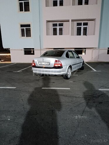 Opel Vectra 1997, 600,000 km - 1.6 l - Bakı