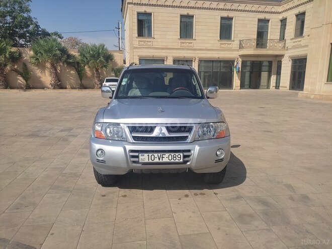 Mitsubishi Pajero 2005, 220,608 km - 3.0 l - Bakı