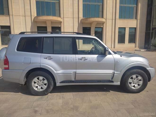 Mitsubishi Pajero 2005, 220,608 km - 3.0 l - Bakı