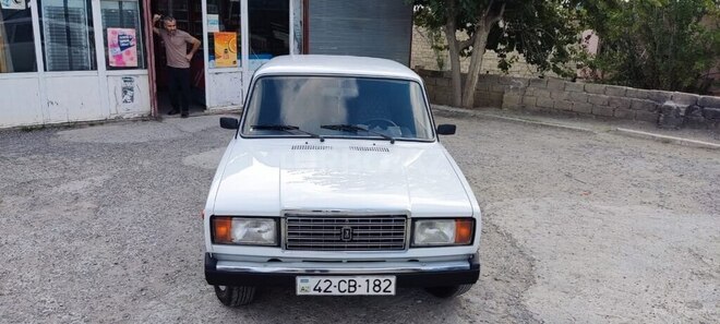 LADA (VAZ) 2107 2008, 245,000 km - 1.6 l - Bakı