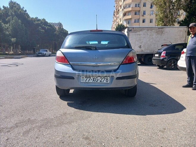 Opel Astra 2005, 207,000 km - 1.4 l - Bakı