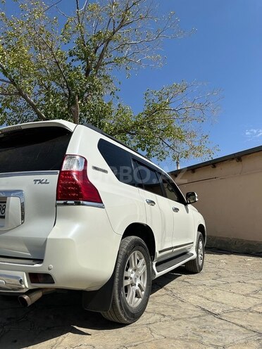 Toyota Prado 2013, 171,000 km - 2.7 l - Naxçıvan