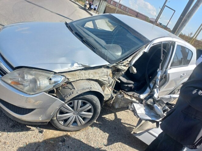 Opel Astra 2008, 256,000 km - 1.3 l - Bakı