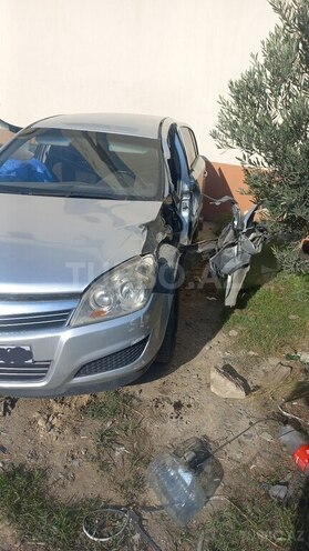 Opel Astra 2008, 256,000 km - 1.3 l - Bakı