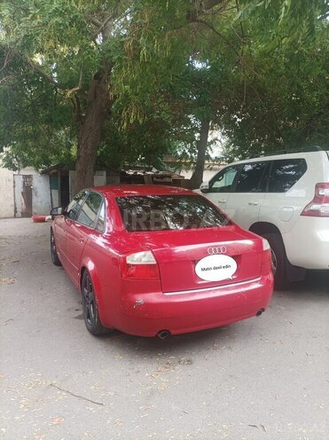 Audi A4 2002, 270,000 km - 1.8 l - Bakı