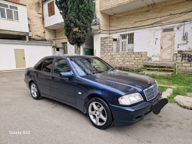 Mercedes C 180 1998, 300,000 km - 1.8 l - Xaçmaz