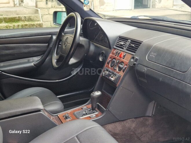 Mercedes C 180 1998, 300,000 km - 1.8 l - Xaçmaz