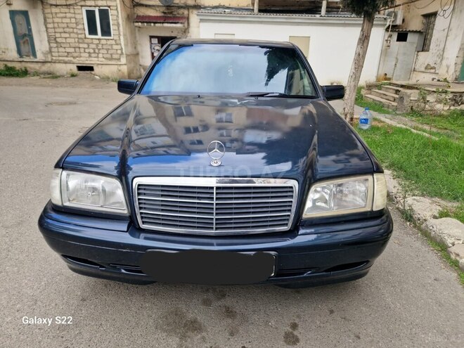 Mercedes C 180 1998, 300,000 km - 1.8 l - Xaçmaz