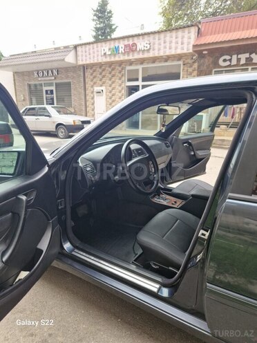 Mercedes C 180 1998, 300,000 km - 1.8 l - Xaçmaz