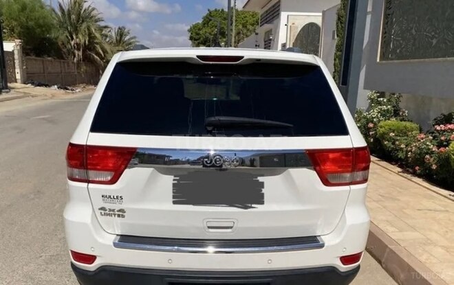 Jeep Grand Cherokee 2011, 249,000 km - 3.6 л - Bakı