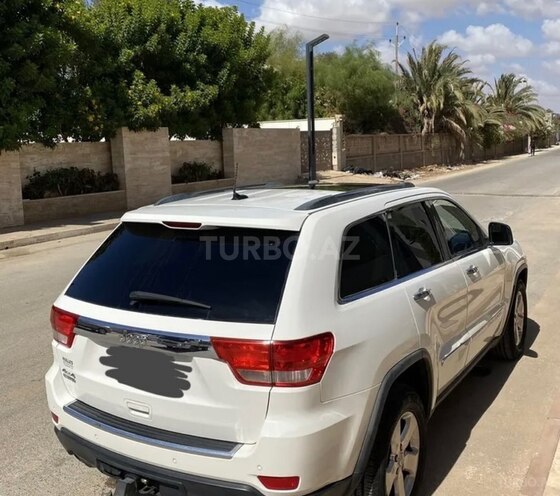 Jeep Grand Cherokee 2011, 249,000 km - 3.6 л - Bakı