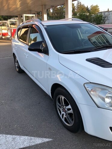 Kia Ceed 2009, 263,000 km - 1.6 l - Bakı