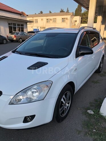 Kia Ceed 2009, 263,000 km - 1.6 l - Bakı
