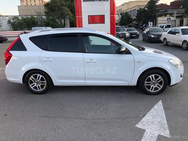 Kia Ceed 2009, 263,000 km - 1.6 l - Bakı