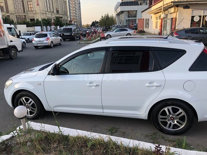 Kia Ceed 2009, 263,000 km - 1.6 l - Bakı