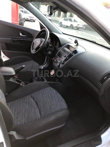 Kia Ceed 2009, 263,000 km - 1.6 l - Bakı