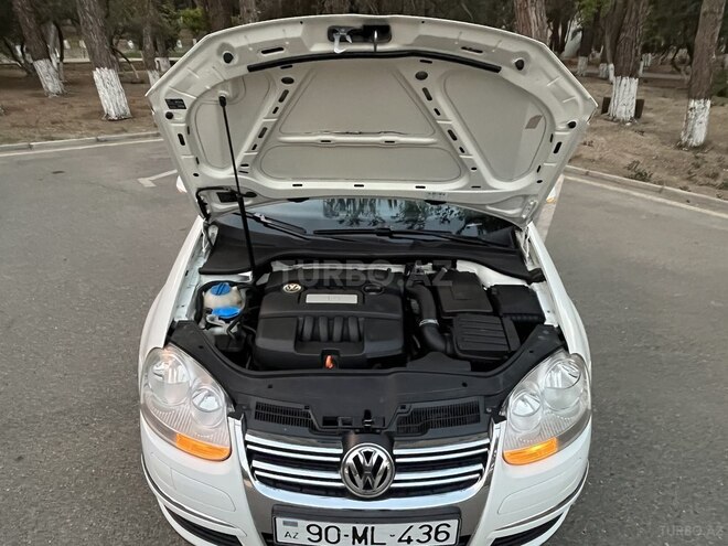 Volkswagen Jetta 2007, 270,000 km - 1.6 l - Bakı