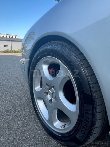 Mercedes E 320 2001, 398,520 km - 3.2 л - Bakı