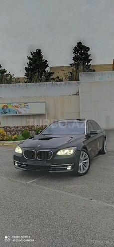 BMW 750 2010, 173,000 km - 4.4 л - Bakı