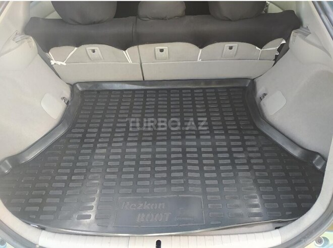 Toyota Prius 2013, 85,000 km - 1.8 l - Bakı