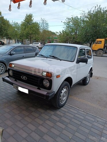 LADA (VAZ) Niva 1995, 250,000 km - 1.6 l - Bakı