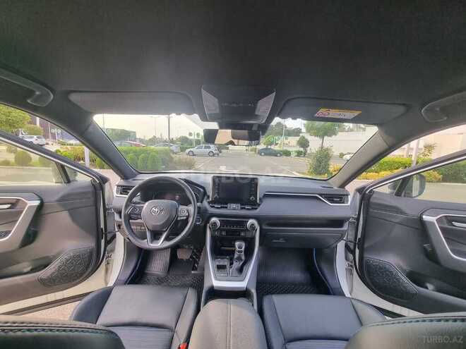 Toyota RAV4 2021, 31,150 km - 2.5 l - Bakı