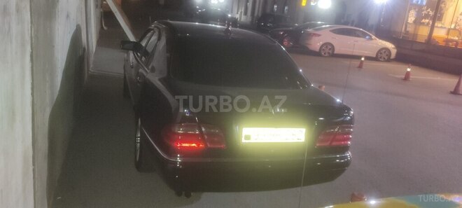 Mercedes E 280 1999, 345,000 km - 2.8 л - Bakı