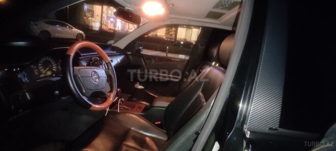 Mercedes E 280 1999, 345,000 km - 2.8 л - Bakı