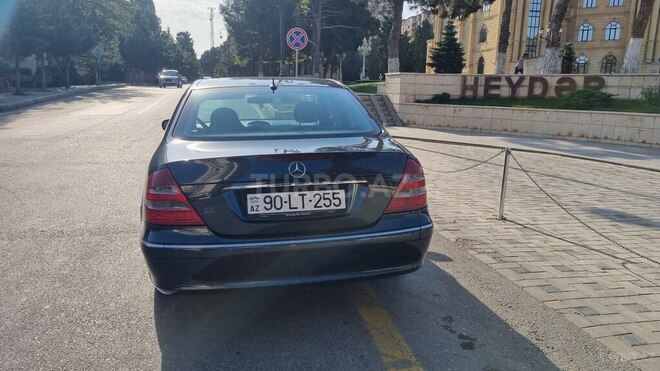 Mercedes E 240 2004, 292,000 km - 2.6 l - Bakı