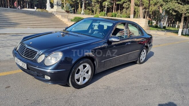 Mercedes E 240 2004, 292,000 km - 2.6 l - Bakı