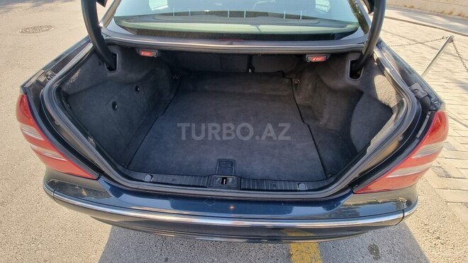 Mercedes E 240 2004, 292,000 km - 2.6 l - Bakı