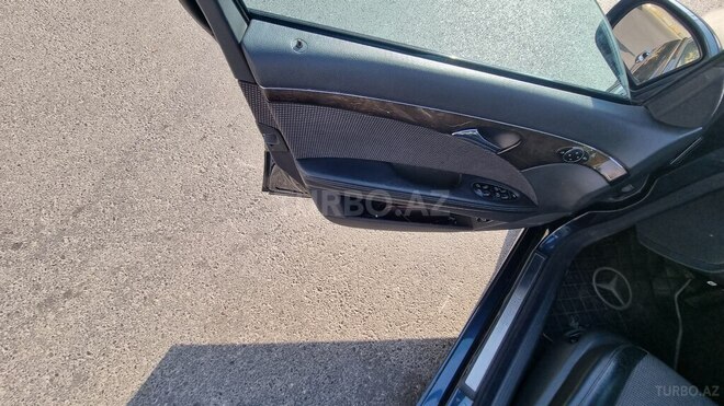 Mercedes E 240 2004, 292,000 km - 2.6 l - Bakı