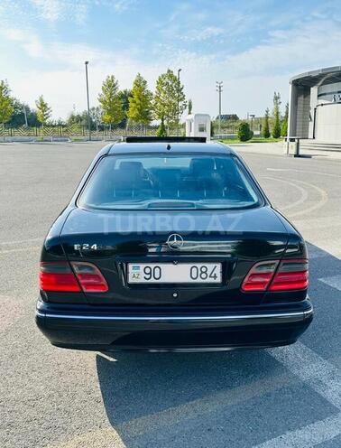 Mercedes E 240 2001, 350,000 km - 2.6 l - Kürdəmir