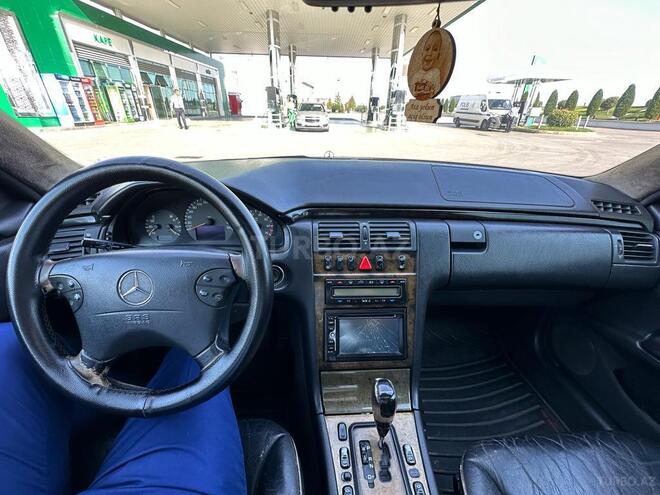 Mercedes E 240 2001, 350,000 km - 2.6 l - Kürdəmir