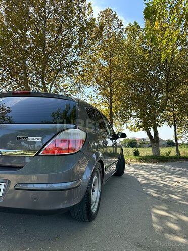 Opel Astra 2006, 160,000 km - 1.4 l - Bakı