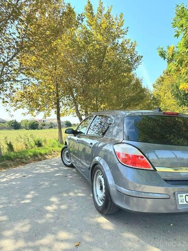 Opel Astra 2006, 160,000 km - 1.4 l - Bakı