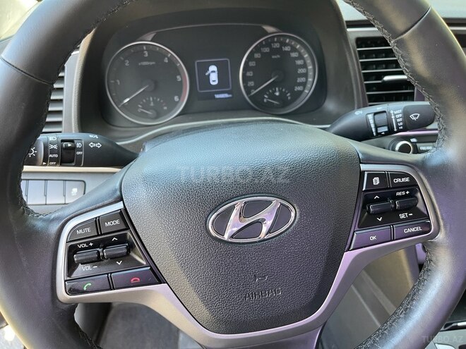 Hyundai Elantra 2015, 144,000 km - 1.6 l - Bakı