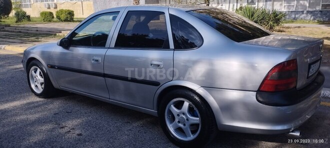 Opel Vectra 1996, 321,545 km - 2.0 l - Sumqayıt