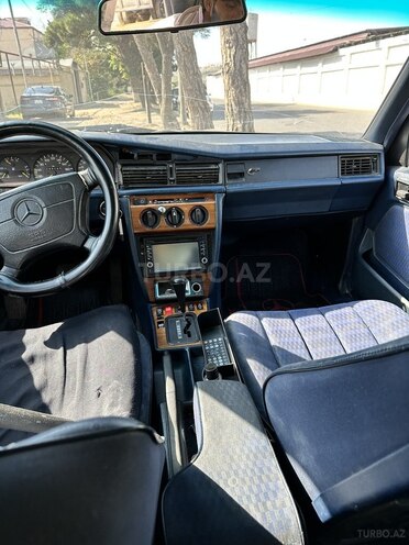 Mercedes 190 1993, 299,999 km - 2.0 l - Bakı
