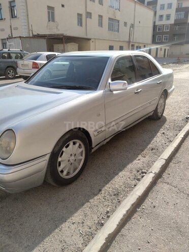 Mercedes E 230 1991, 390,911 km - 2.3 л - Sumqayıt