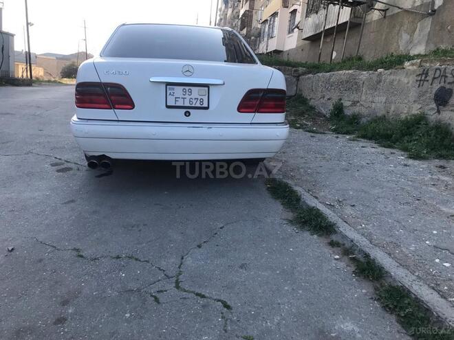 Mercedes E 320 1999, 290,000 km - 3.2 л - Bakı