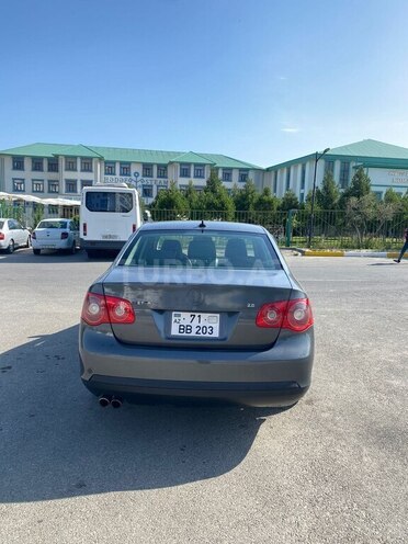 Volkswagen Jetta 2009, 280,000 km - 2.5 л - Bakı